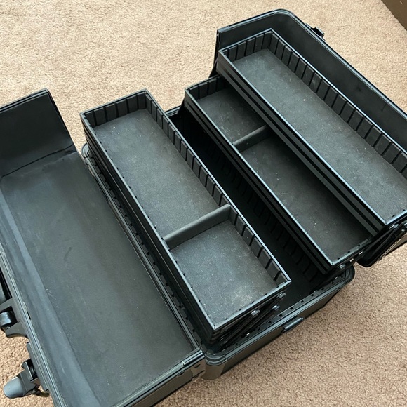 Makeup Case - Picture 8 of 16